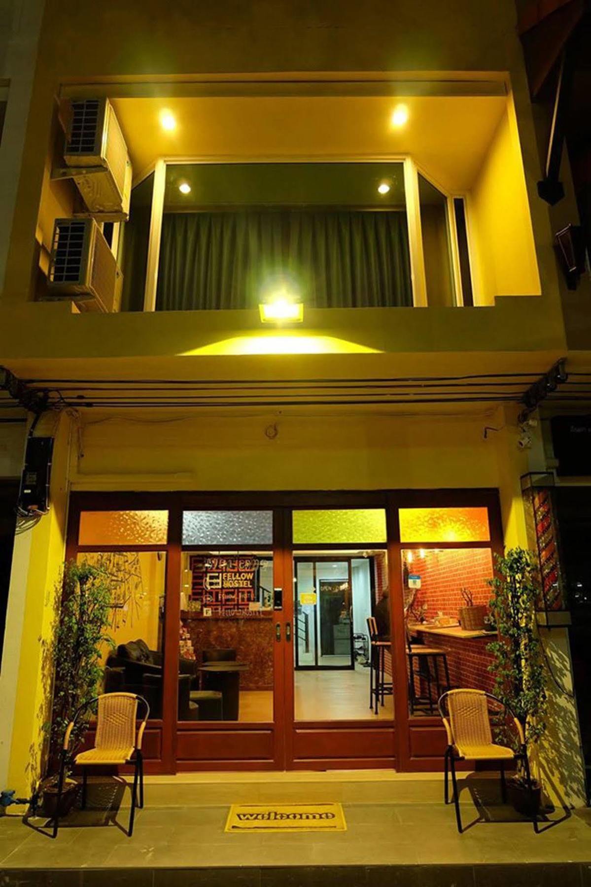 Fellow Hostel Chiang Mai Luaran gambar