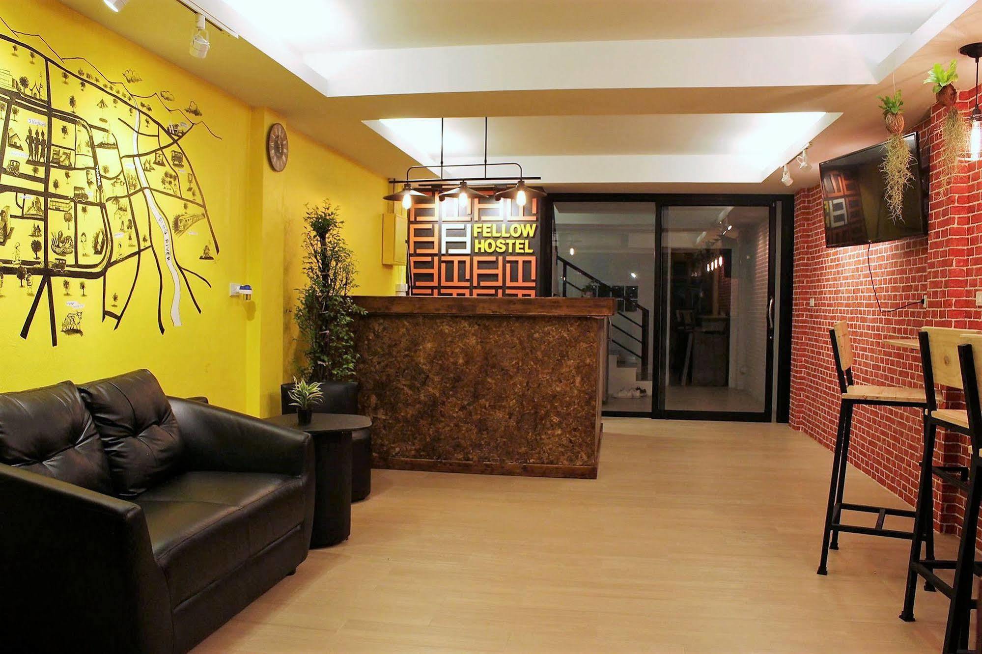 Fellow Hostel Chiang Mai Luaran gambar